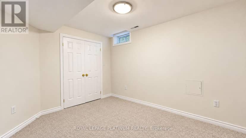 146 Sandringham Drive — photo 25 of 28