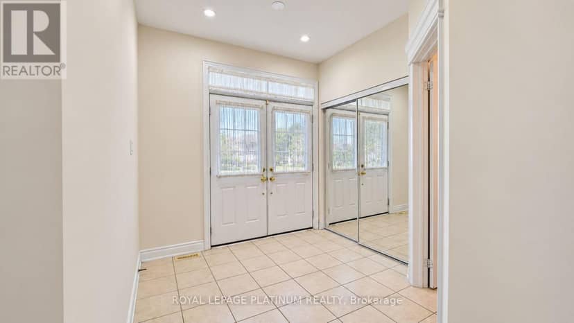 146 Sandringham Drive — photo 3 of 28