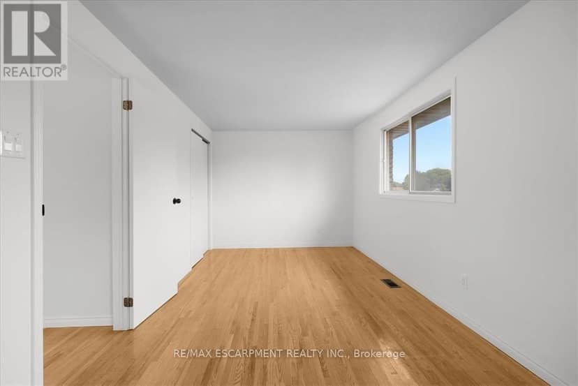345 Berkindale Drive — photo 24 of 40