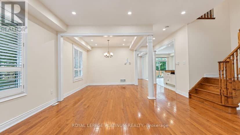 146 Sandringham Drive — photo 9 of 28