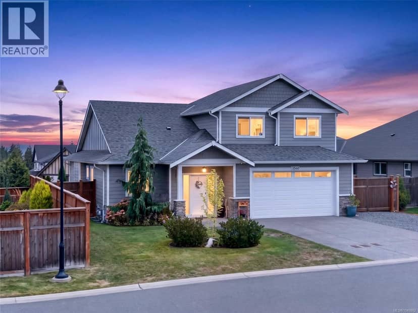 3360 Harbourview Blvd — photo 1 of 37