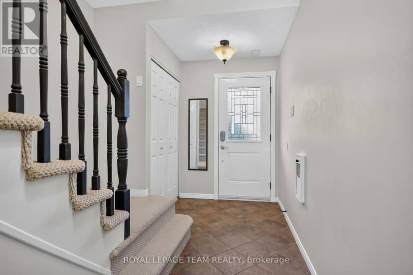 136 Glamorgan Drive, Ottawa, photo 2