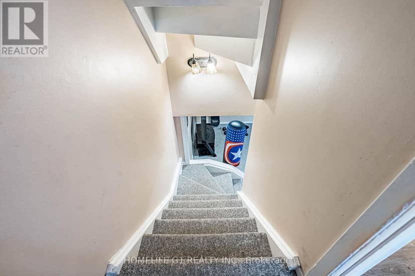 48 Thatcher Court — photo 25 of 33