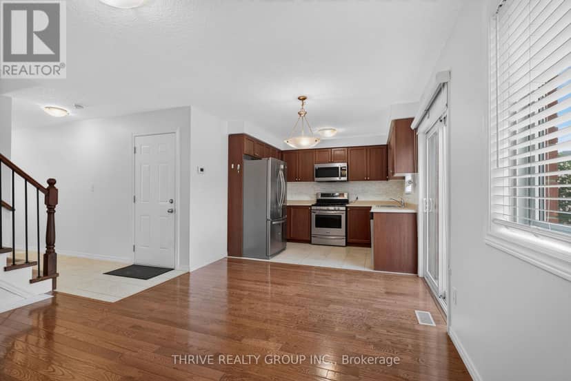 1184 Baird Street — photo 15 of 38
