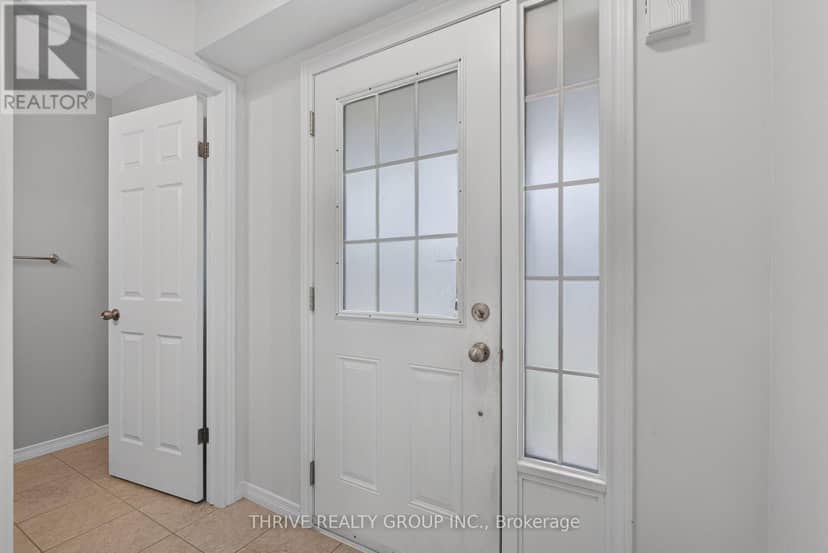 1184 Baird Street — photo 4 of 38