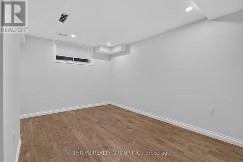1184 Baird Street — photo 28 of 38