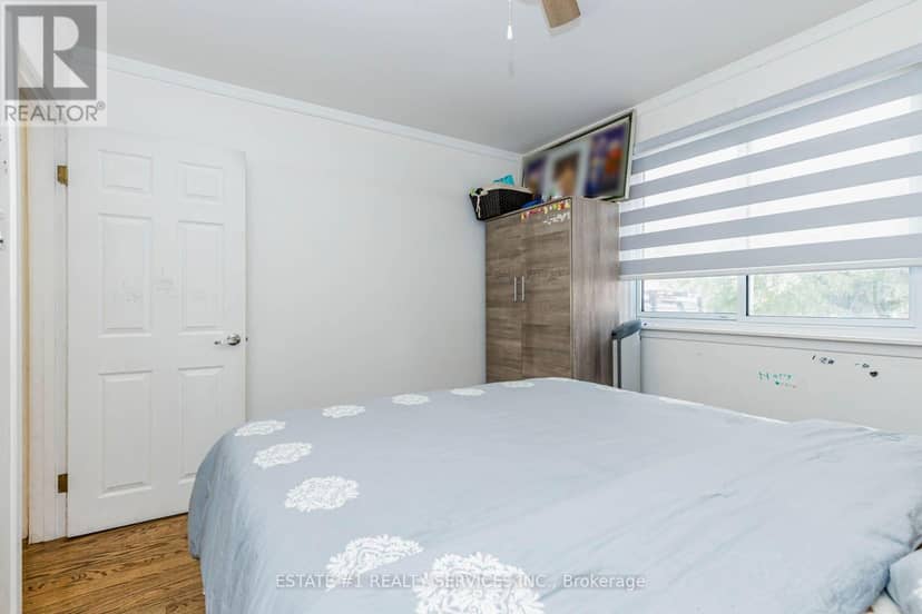 80 Addington Crescent — photo 32 of 40
