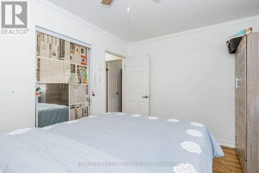 80 Addington Crescent — photo 31 of 40