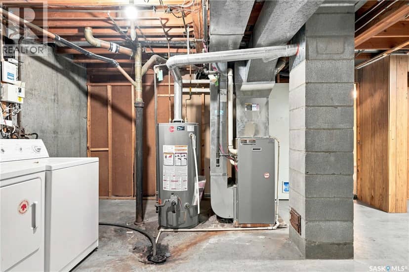 2301 Taylor STREET E — photo 28 of 32