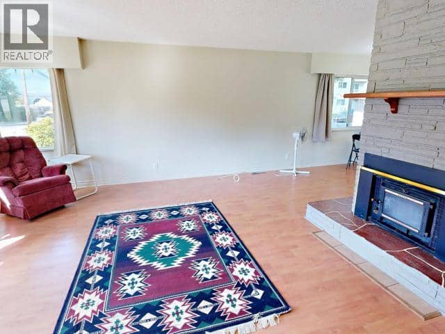 7139 BARNET STREET, Powell River, photo 4