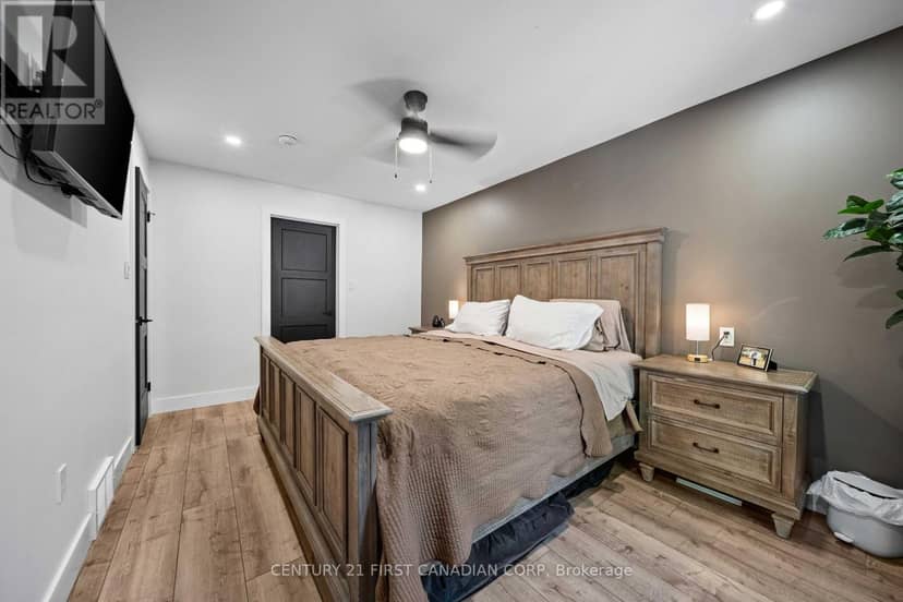 133 Albert Street — photo 29 of 40