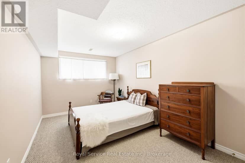 179 Fenning Drive — photo 23 of 40