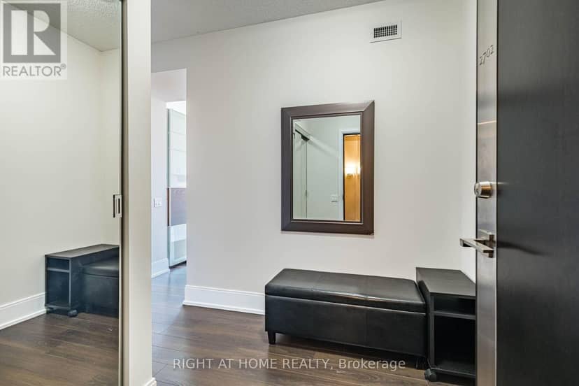 2702 - 15 Viking Lane — photo 10 of 38