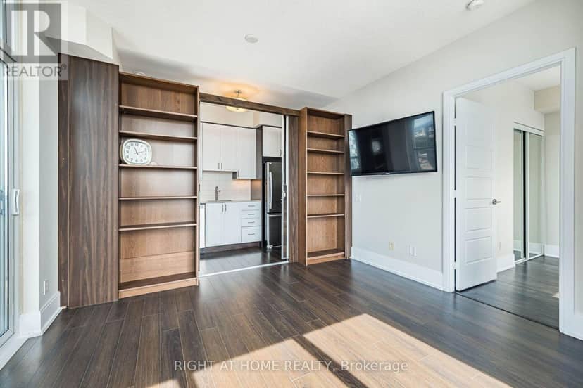 2702 - 15 Viking Lane — photo 15 of 38