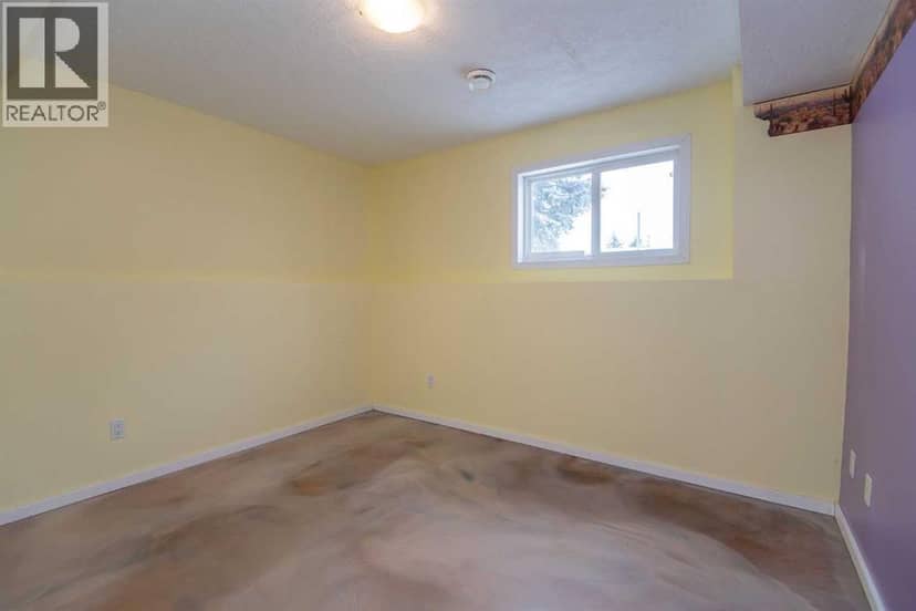 3402 3 Township Road 392 — photo 25 of 36