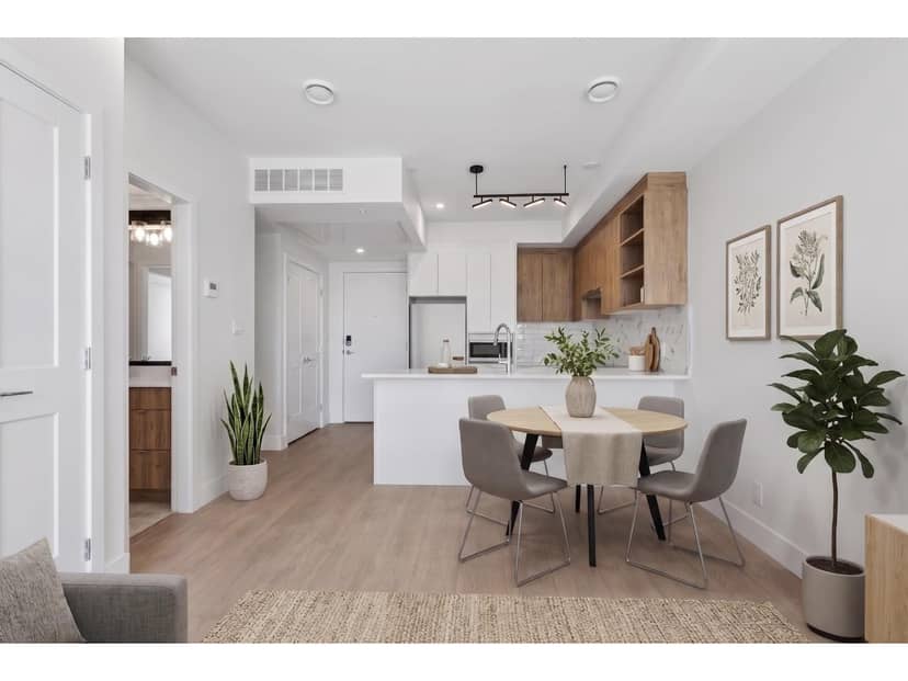 304 2233 156 STREET, Surrey