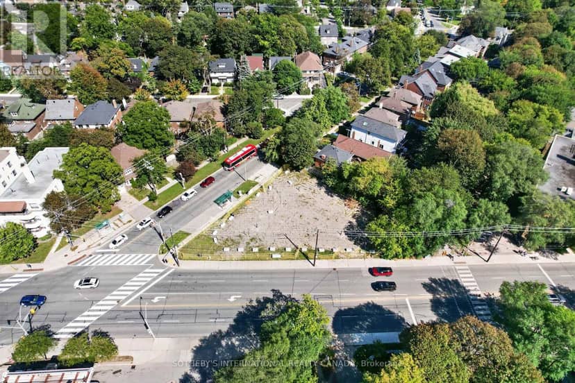 861 Avenue Road — photo 34 of 40