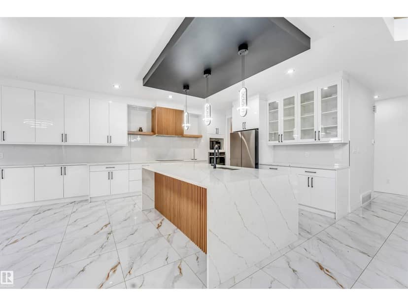 5904 Soleil Ba — photo 16 of 40