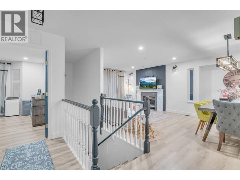 23829 KANAKA WAY, Maple Ridge, photo 8