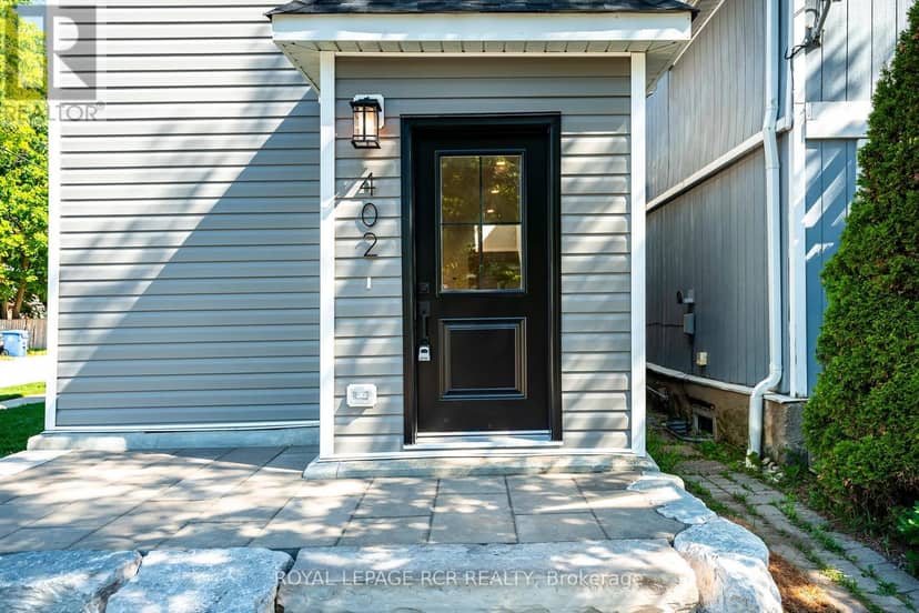 402 Main Street E — photo 4 of 32