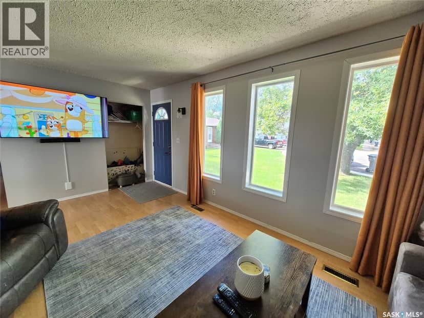 32 Metheral BAY, Weyburn, photo 6