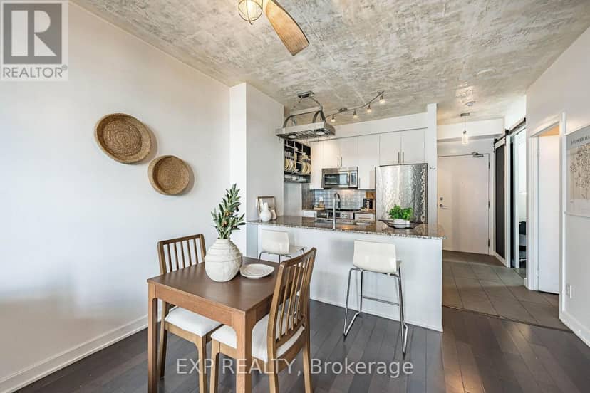 2305 - 4099 Brickstone Mews — photo 16 of 38