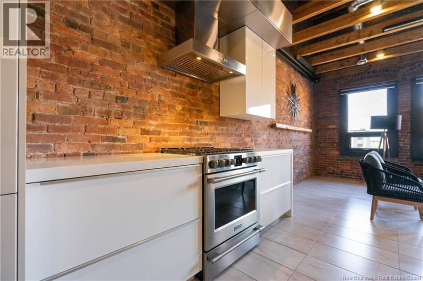 82 Germain Street Unit# 3B — photo 11 of 40