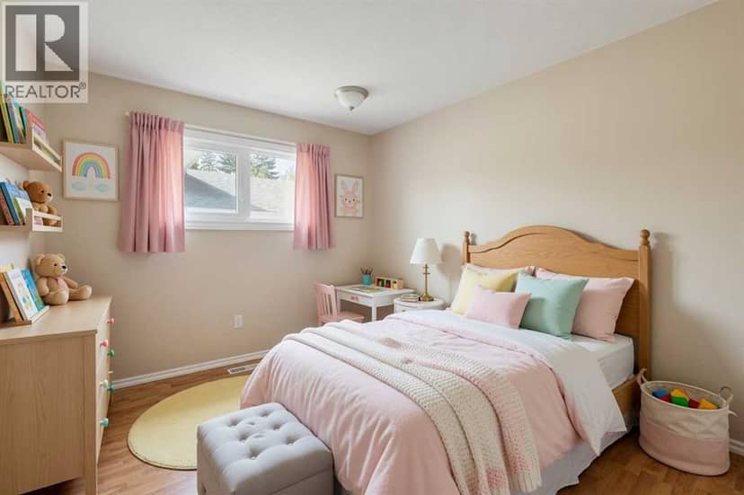 5017 61 Avenue Close — photo 14 of 37