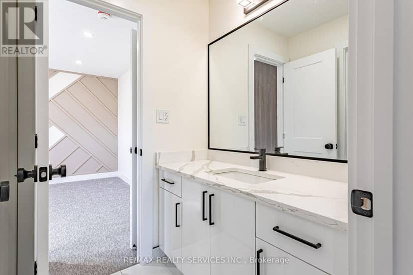 829 Darnley Boulevard — photo 26 of 28
