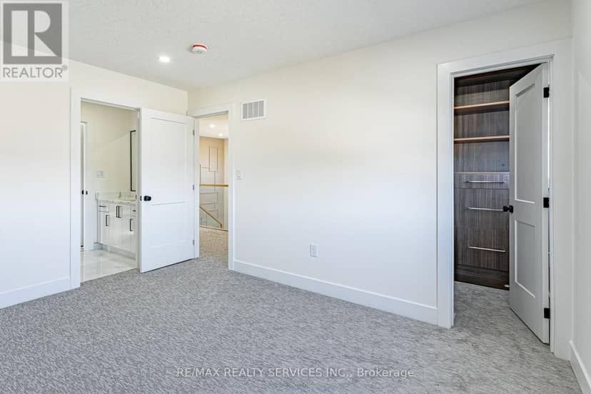 829 Darnley Boulevard — photo 21 of 28