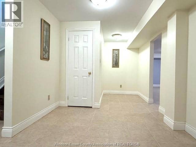 425 Country Club Drive — photo 28 of 40