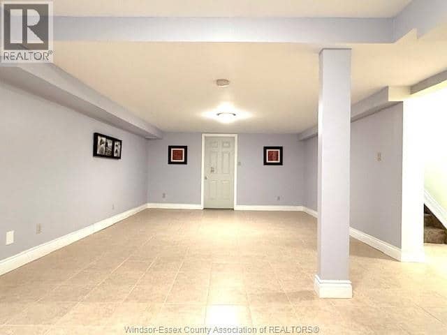 425 Country Club Drive — photo 33 of 40