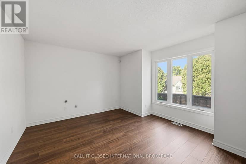 25 - 1500 Richmond Street — photo 17 of 39