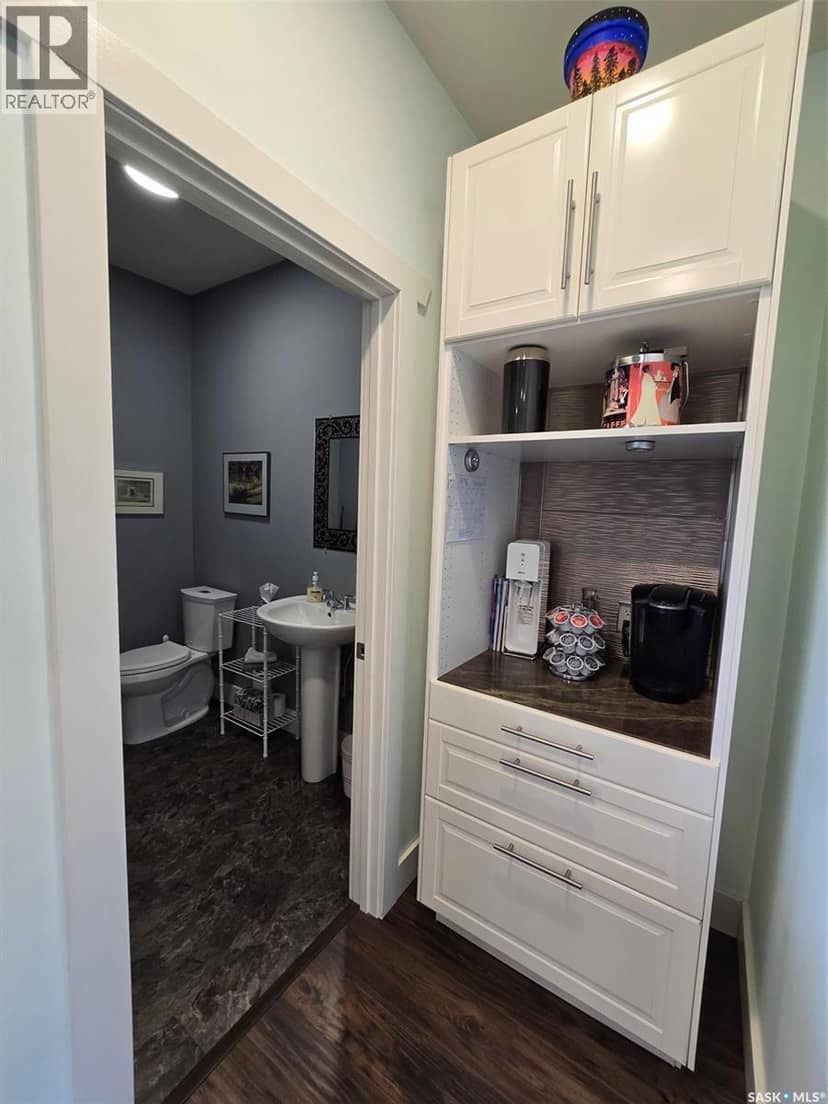 207 Criddle AVENUE — photo 26 of 40