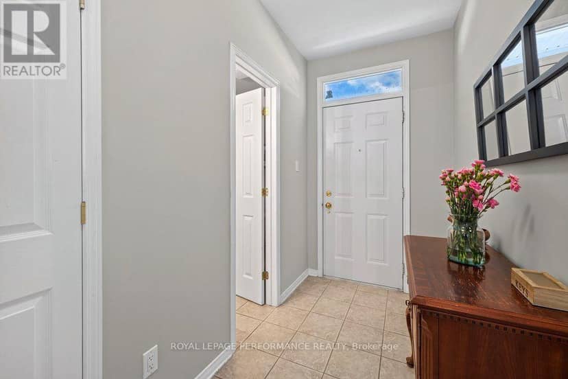34 Steel Street, Ottawa, photo 3