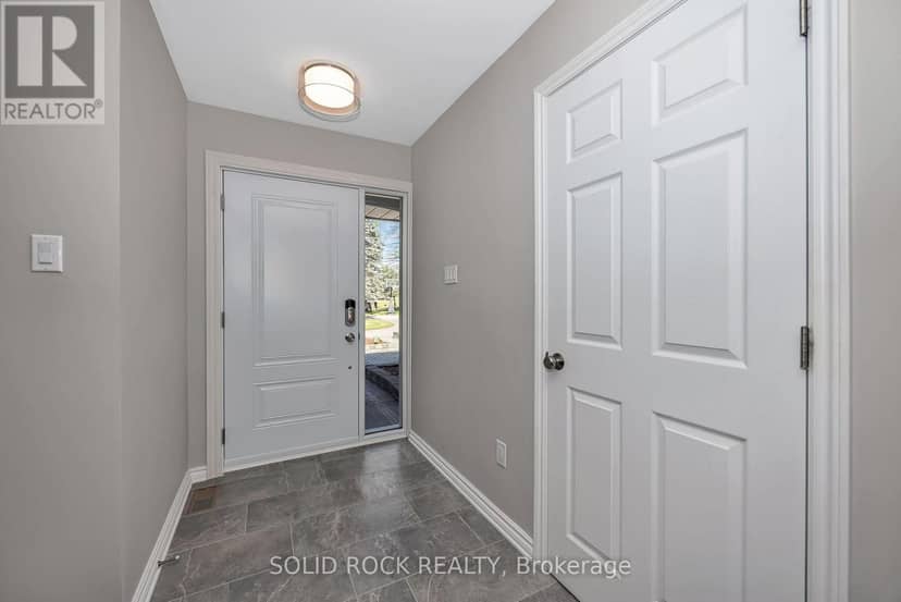 3710 River Road — photo 9 of 40