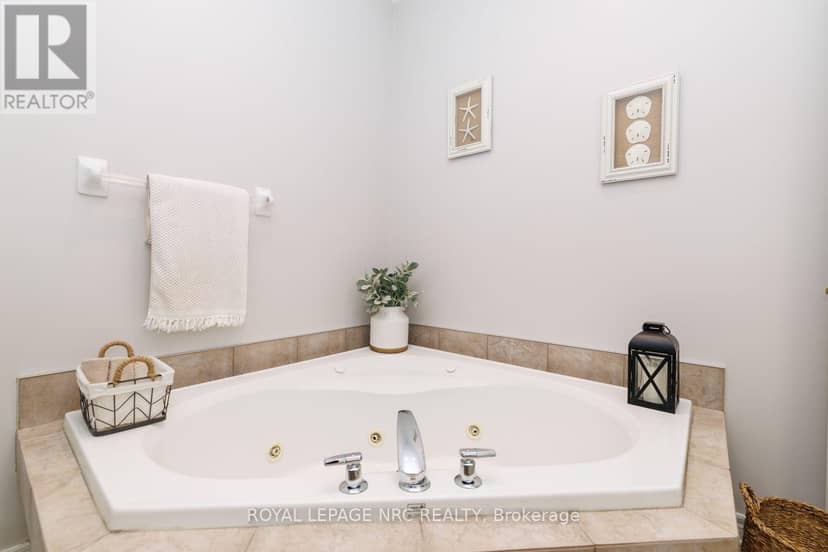 9 - 8142 Costabile Drive — photo 19 of 33