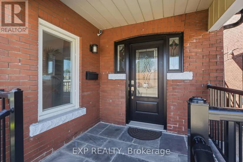 146 Ottawa Street S — photo 3 of 33