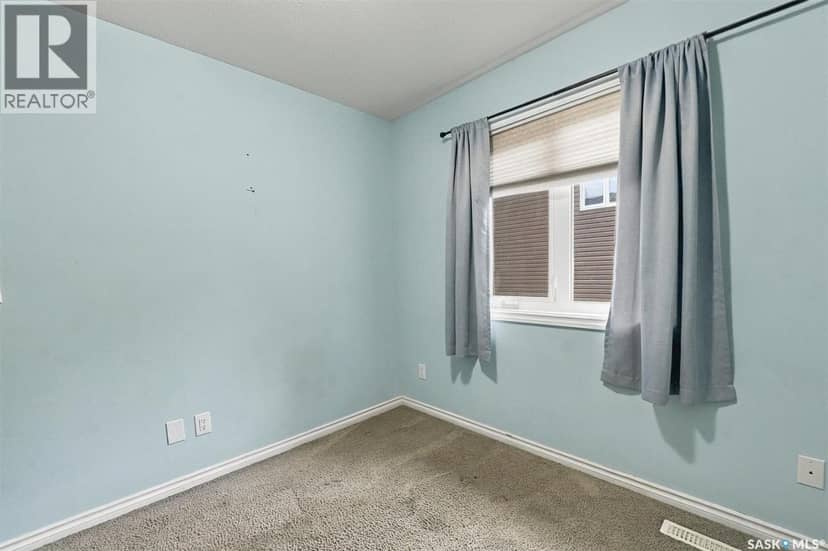 502 Lehrer CRESCENT — photo 23 of 40