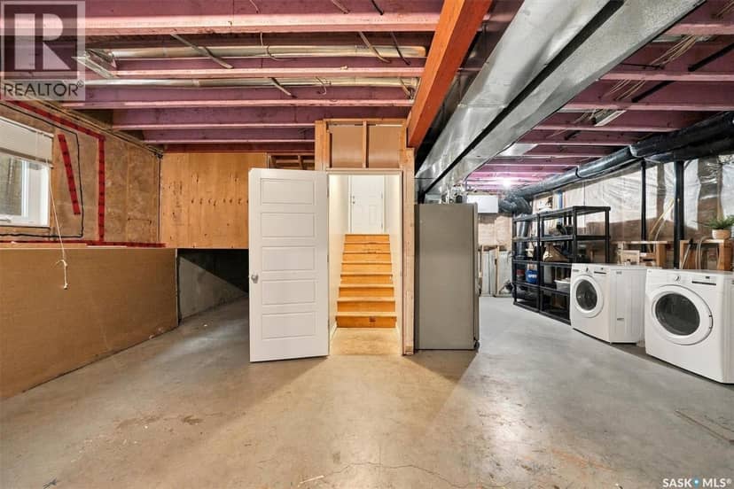502 Lehrer CRESCENT — photo 25 of 40