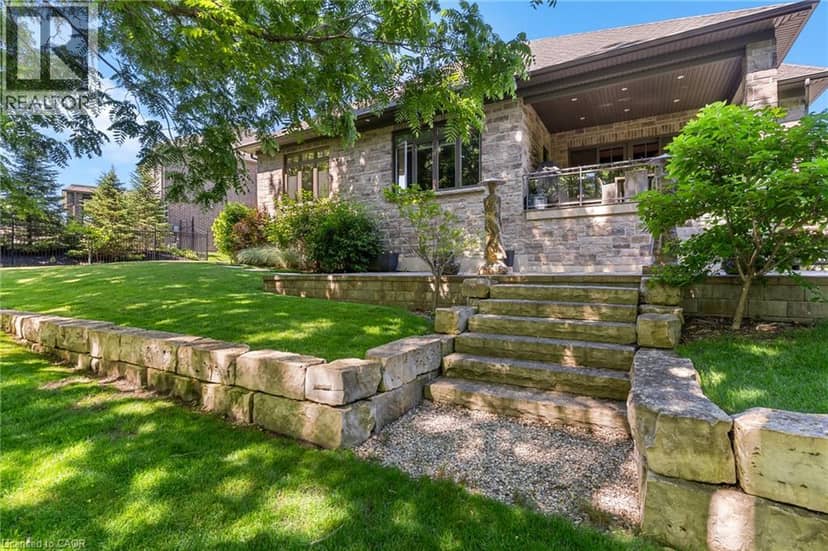 44 PIONEER RIDGE Drive, Kitchener, photo 3