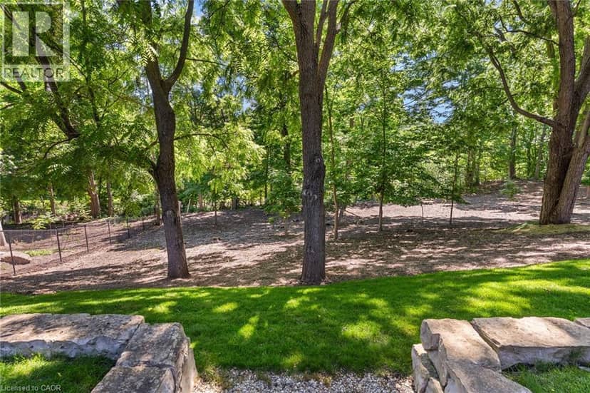 44 PIONEER RIDGE Drive, Kitchener, photo 4
