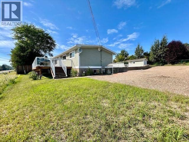 5208 W 54 AVENUE, Fort Nelson, photo 8