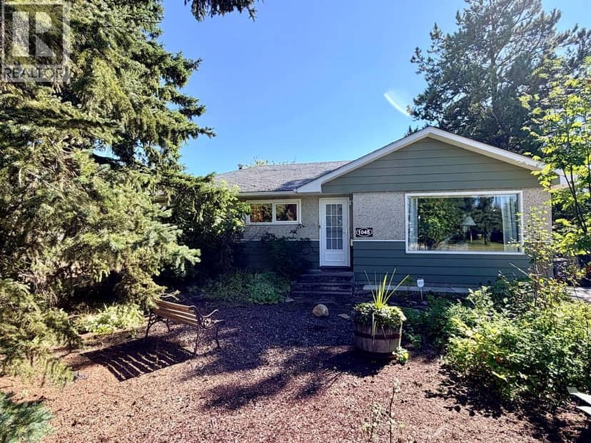 1045 93 Avenue, Dawson Creek, photo 2