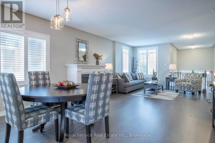 20 Grainger Crescent — photo 5 of 29