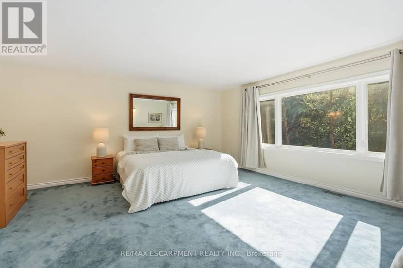 77 Flanders Drive — photo 16 of 40