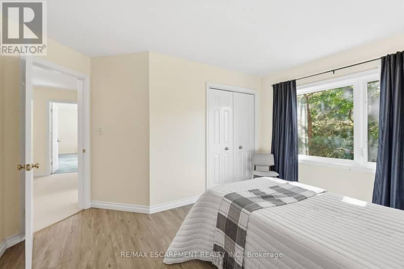 77 Flanders Drive — photo 22 of 40