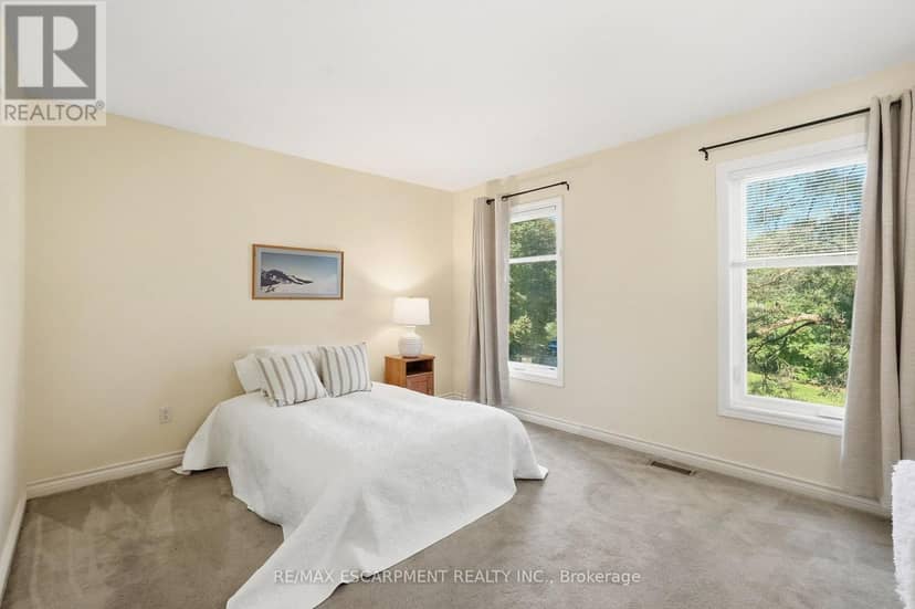 77 Flanders Drive — photo 24 of 40