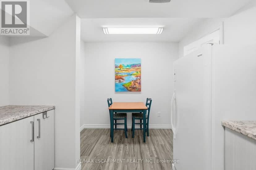 77 Flanders Drive — photo 32 of 40