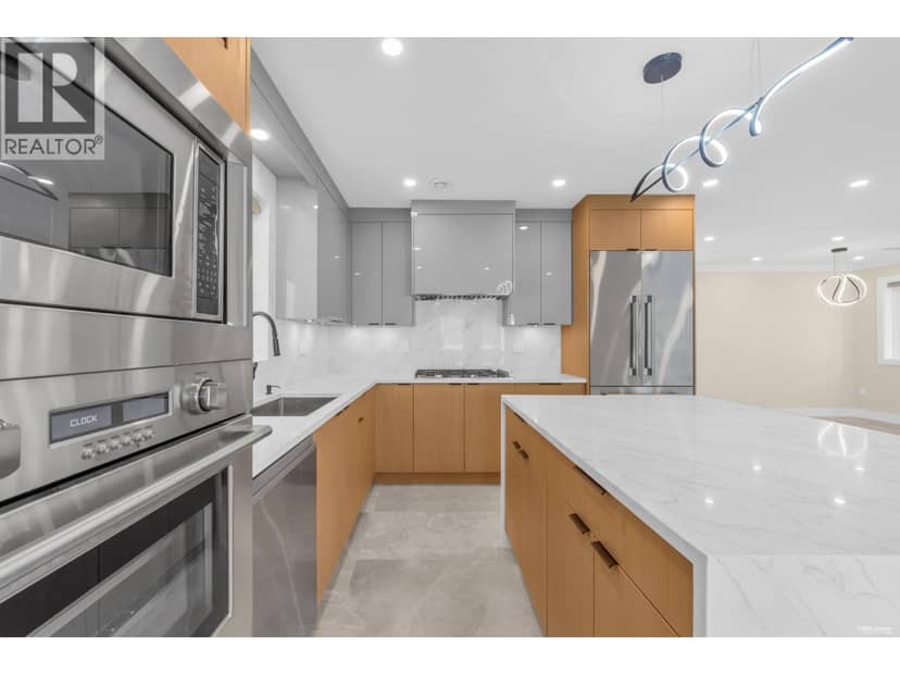 800 MONTROYAL BOULEVARD, North Vancouver, photo 7
